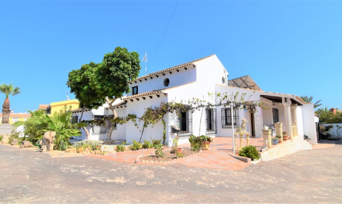 Detached Villa - Revente - Orihuela Costa - Villamartin