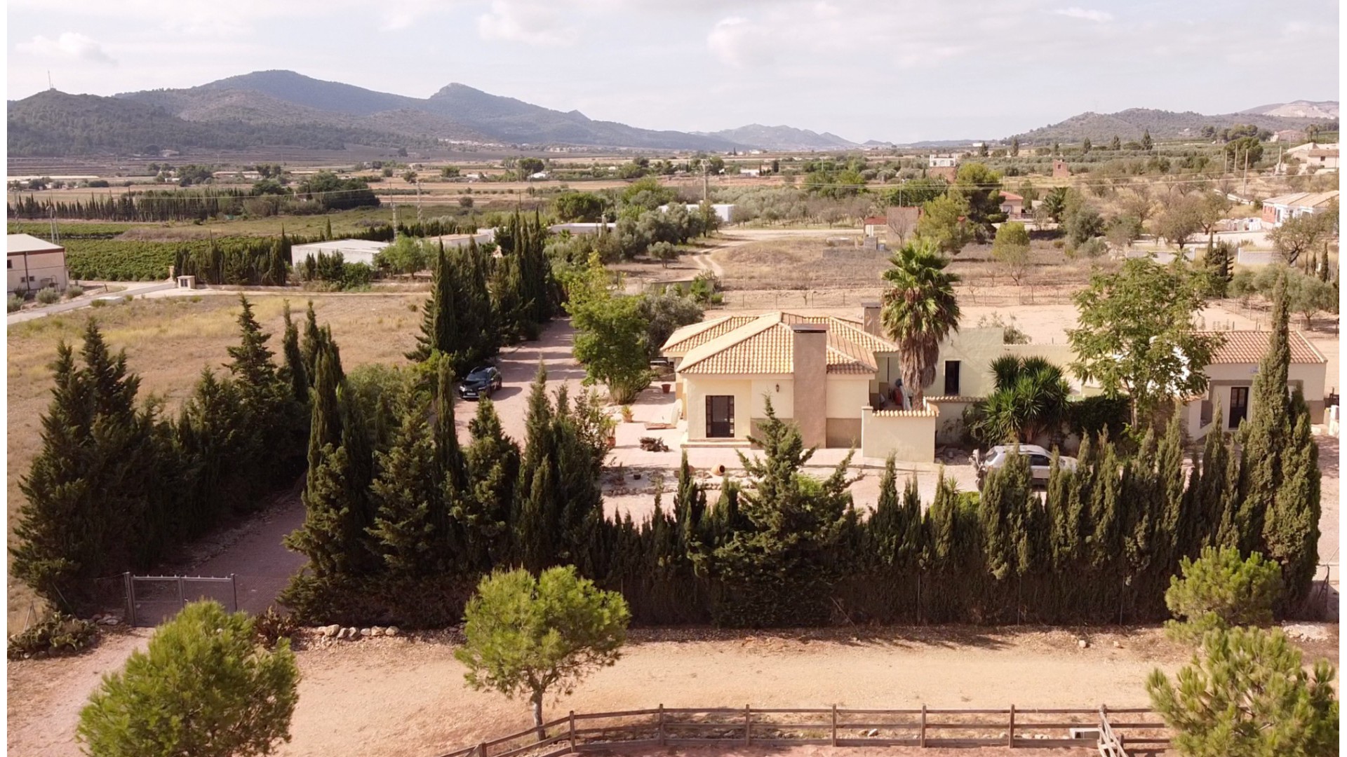 Resale - Country Property - Hondon de las Nieves