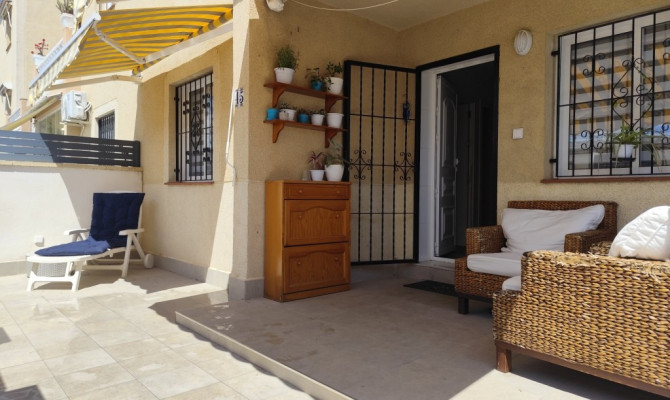 Apartament Ogrodowy - Sprzedaż - Torrevieja - Torrevieja