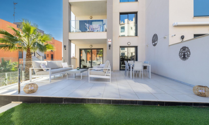 Apartment - Erdgeschoss - Resale - Orihuela Costa - Villamartín