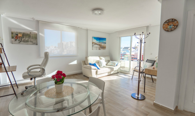 Apartment - Resale - Torrevieja - DLF086