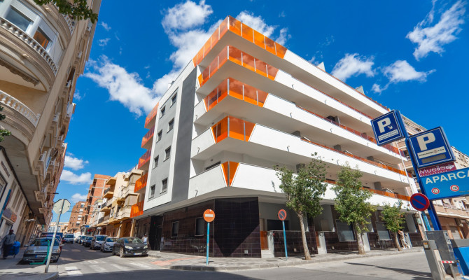 Apartment - Resale - Torrevieja - DLF094