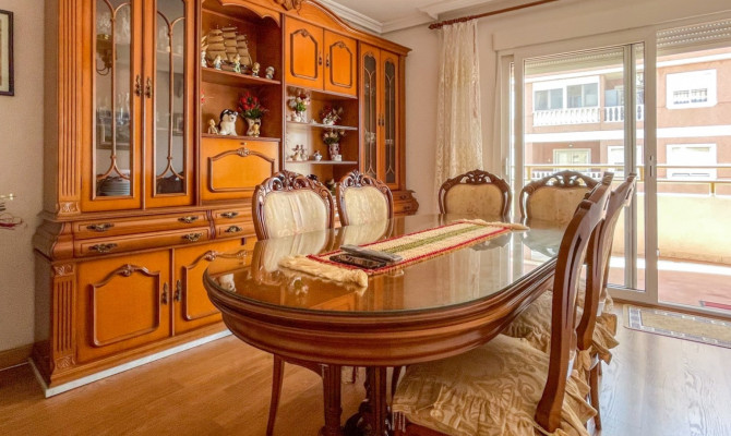 Apartment - Resale - Torrevieja - El Acequión - Los Náufragos