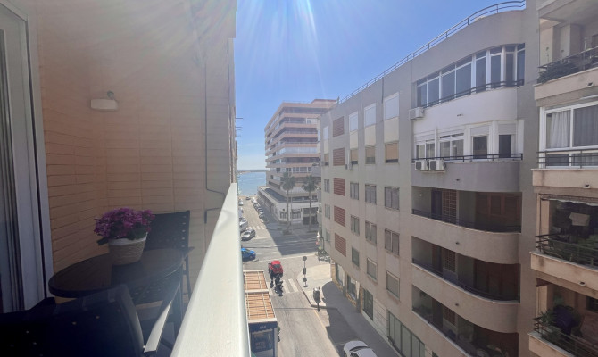 Apartment - Resale - Torrevieja - Torrevieja