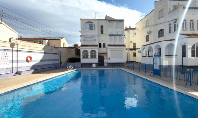 Apartment - Revente - Torrevieja - El Acequión - Los Náufragos