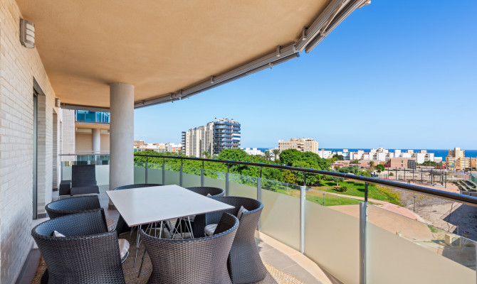 Apartment - Sprzedaż - El Campello - El Amerador