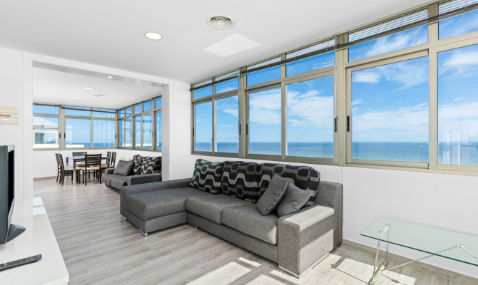 Apartment - Sprzedaż - La Manga del Mar Menor - QK-70935