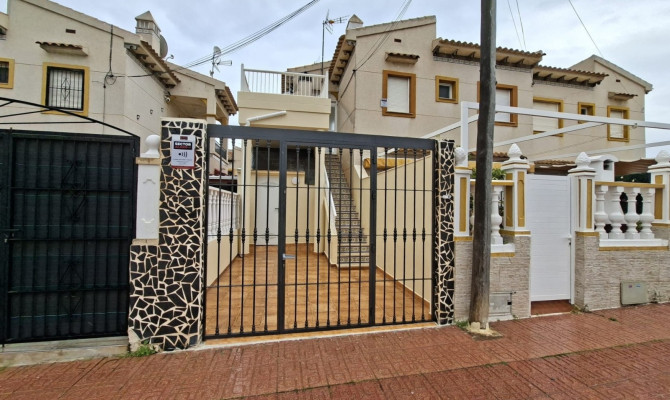 Apartment - Sprzedaż - Orihuela Costa - BD-32271