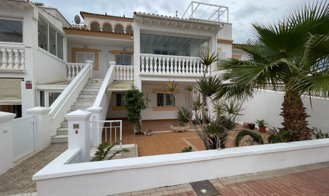 Apartment - Sprzedaż - Orihuela Costa - Orihuela costa