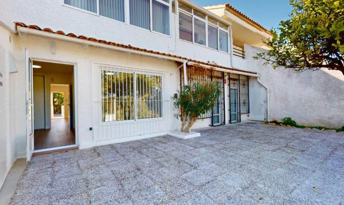 Apartment - Sprzedaż - Orihuela Costa - Villamartin