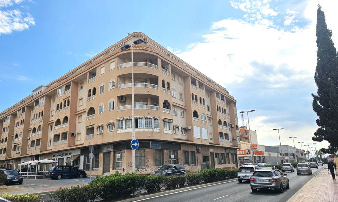 Apartment - Sprzedaż - Torrevieja - Torrevieja