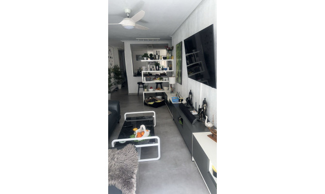Apartment - Sprzedaż - Torrevieja - Torrevieja