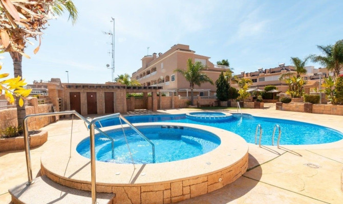Apartment - Venta - Orihuela Costa - Los Dolses