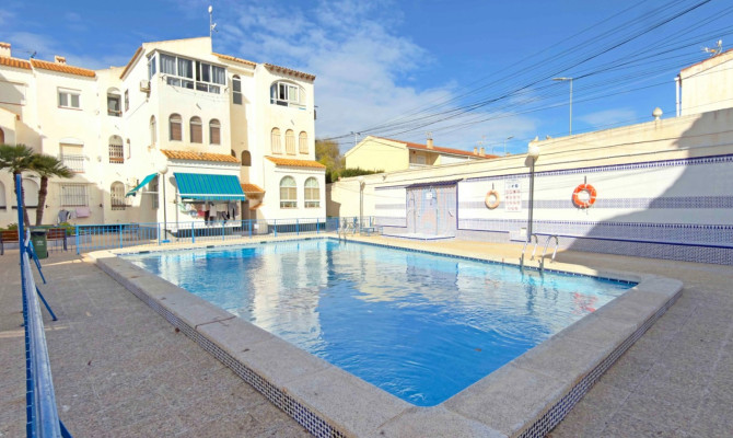 Apartment - Venta - Torrevieja - El Acequión - Los Náufragos