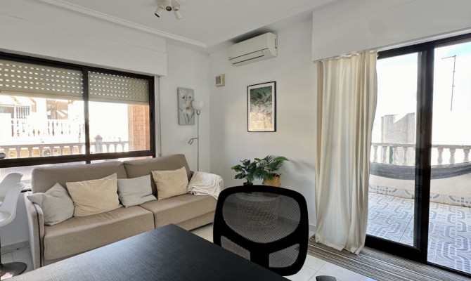 Apartment - Venta - Torrevieja - Torrevieja