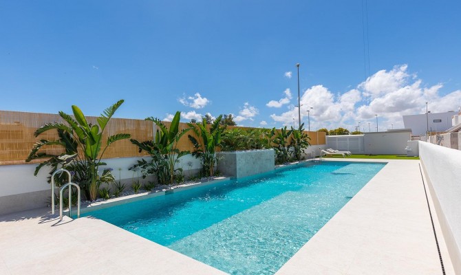 Bungalow - New Build - Dolores - Sector 3