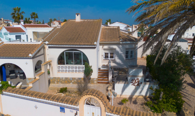 Bungalow - Sprzedaż - Ciudad Quesada - DLF087