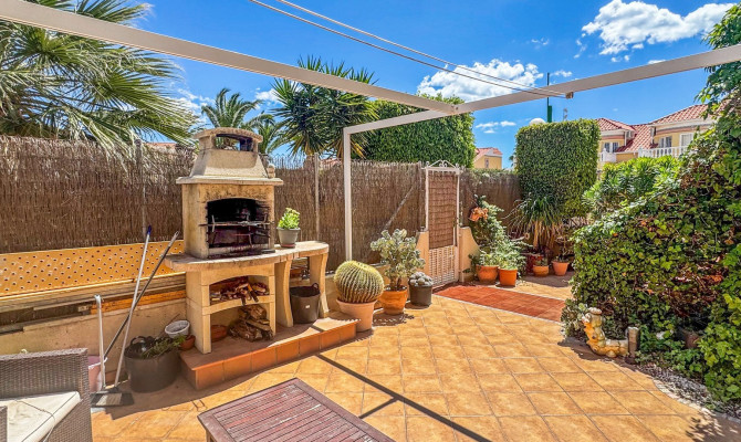 Bungalow - Sprzedaż - Orihuela Costa - Los Almendros-La Florida