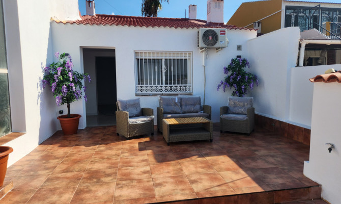 Bungalow - Sprzedaż - Urbanización La Torreta - Urbanización La Torreta