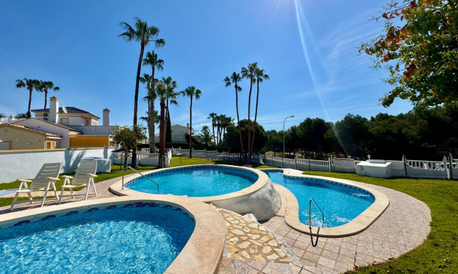 Bungalow - Venta - Orihuela Costa - Villamartín-Las Filipinas