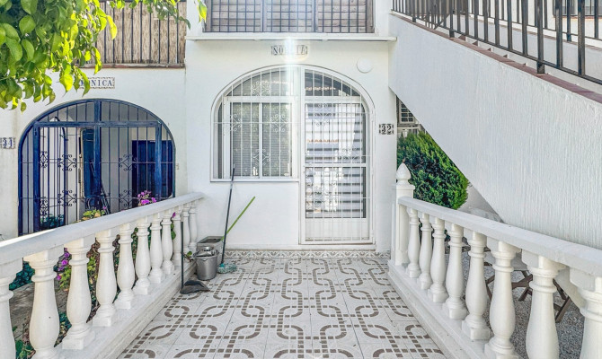Bungalow - Venta - Torrevieja - Los Balcones - Los Altos del Edén