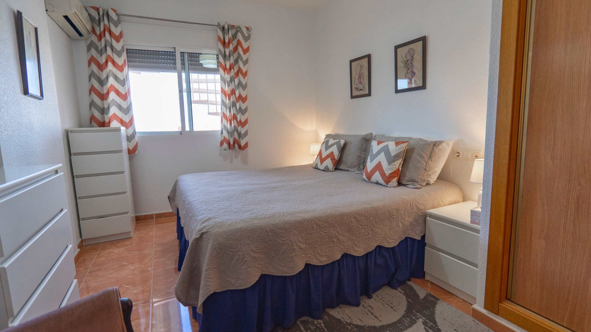 Buy house in Alicante