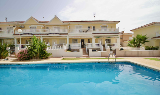 Casa adosada - Venta - Ciudad Quesada - Ciudad Quesada