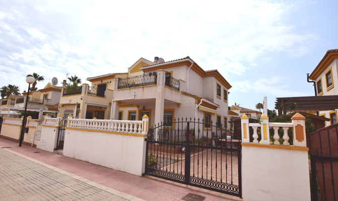 casa adosada - Venta - Ciudad Quesada - Doña Pepa