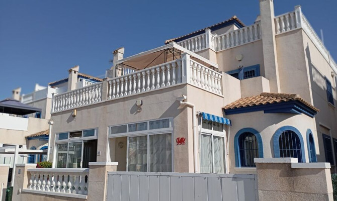 casa adosada - Venta - Daya Vieja - Daya Vieja