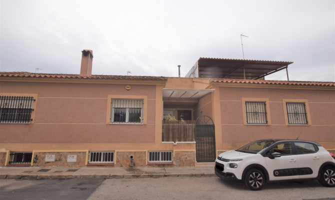 Casa adosada - Venta - Formentera del Segura - Formentera Del Segura