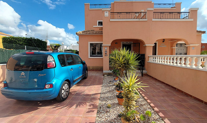 casa adosada - Venta - Los Montesinos - Montesinos