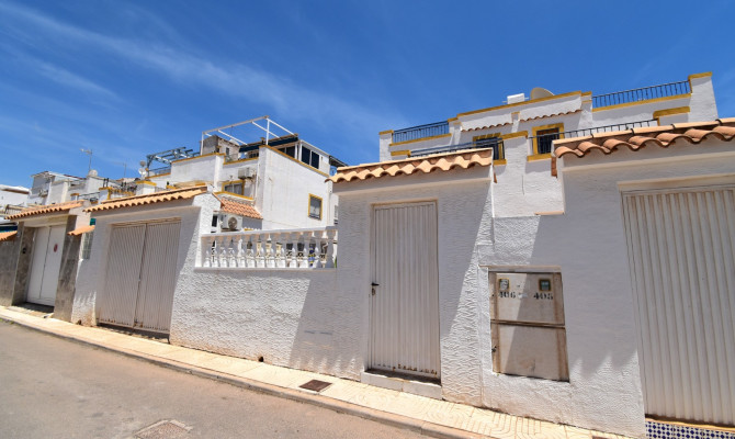 casa adosada - Venta - Orihuela Costa - Playa Flamenca