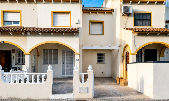 Casa adosada - Venta - Orihuela Costa - Playa Flamenca