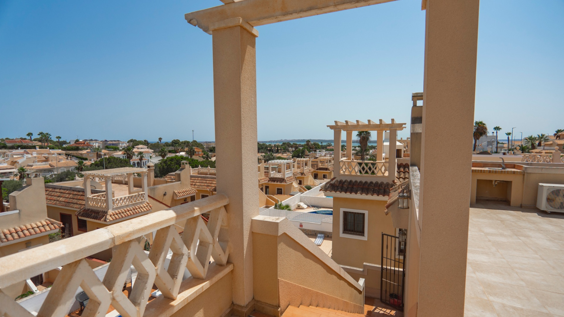 casa en venta en costa blanca