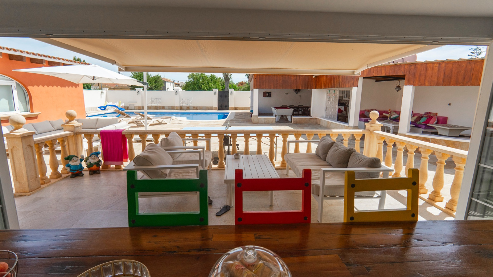 Chalet con piscina en Costa Blanca