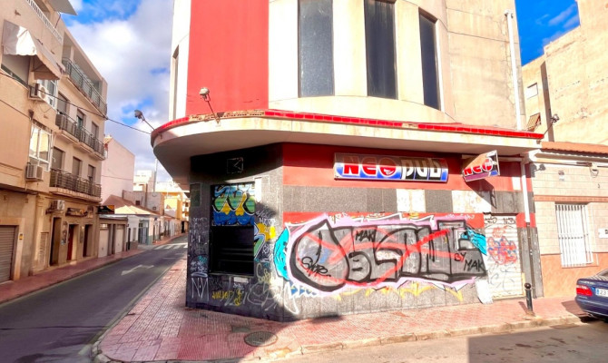 Commercial - Resale - Torrevieja - JMO-71749