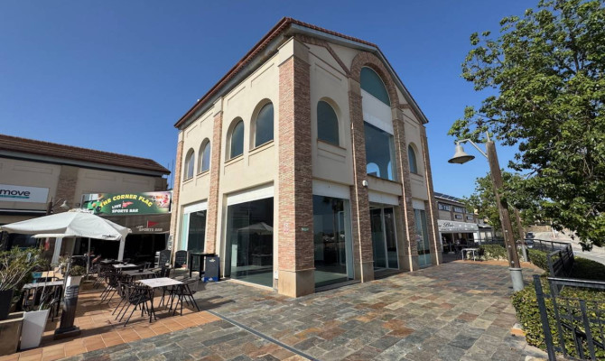 Commercial - Sprzedaż - La Finca Golf - La finca Golf