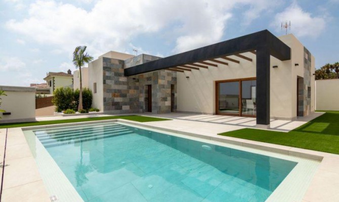Detached Villa - Nieuwbouw - Torrevieja - LFXE-139