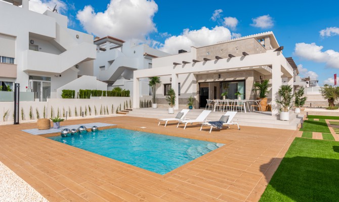 Detached Villa - Nueva construcción  - Ciudad Quesada - Pueblo Bravo