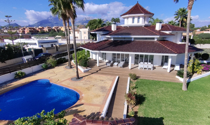 Detached Villa - Resale - Alfas del Pi - pueblo