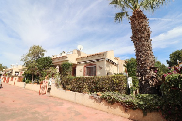 Detached Villa - Resale - Algorfa - Montemar