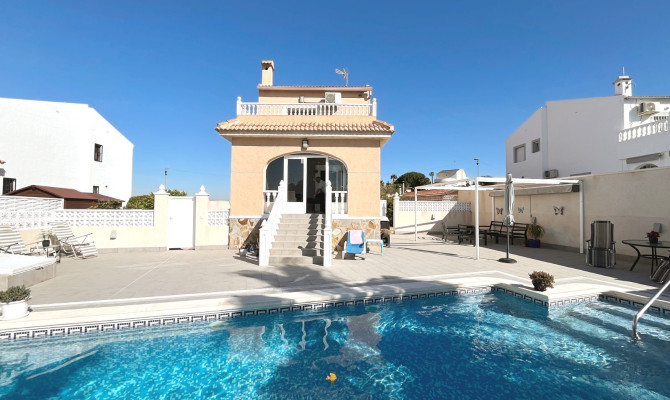 Detached Villa - Resale - Benijófar - Monte Azul