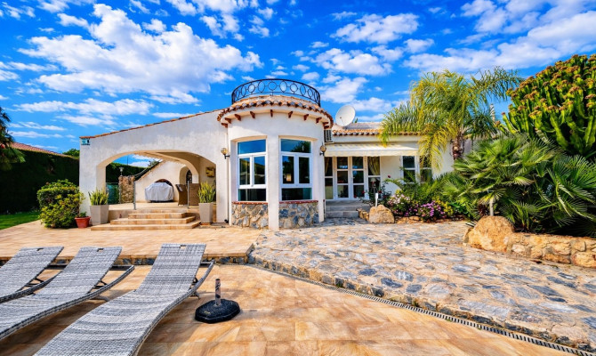 Detached Villa - Resale - Cabo Roig - Cabo Roig