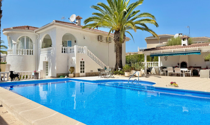 Detached Villa - Resale - Ciudad Quesada - Centro de la Ciudad Quesada