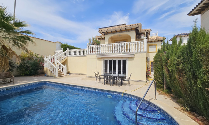 Detached Villa - Resale - La Zenia - La Zenia