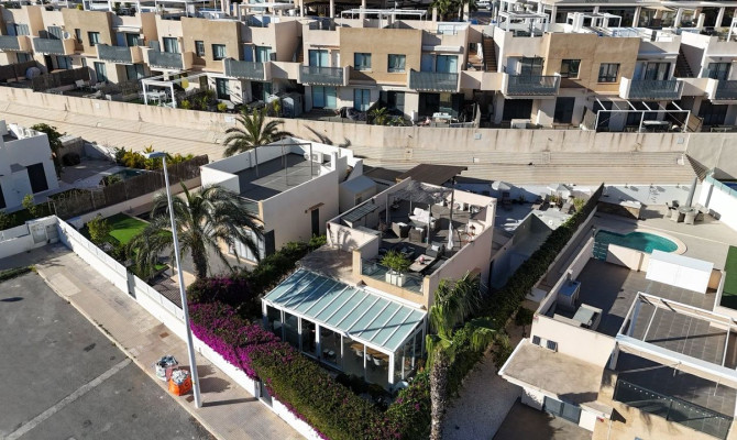 Detached Villa - Resale - La Zenia - La Zenia