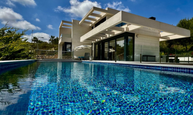 Detached Villa - Resale - Las Colinas Golf - Las Colinas Golf Resort