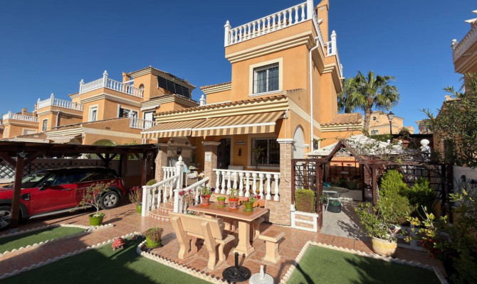 Detached Villa - Resale - Lo Crispin - Lo Crispin