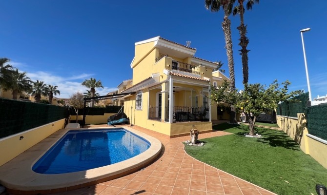Detached Villa - Resale - Orihuela Costa - Los Dolses