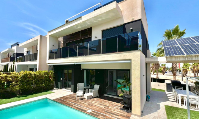 Detached Villa - Resale - Orihuela Costa - MEL-84205